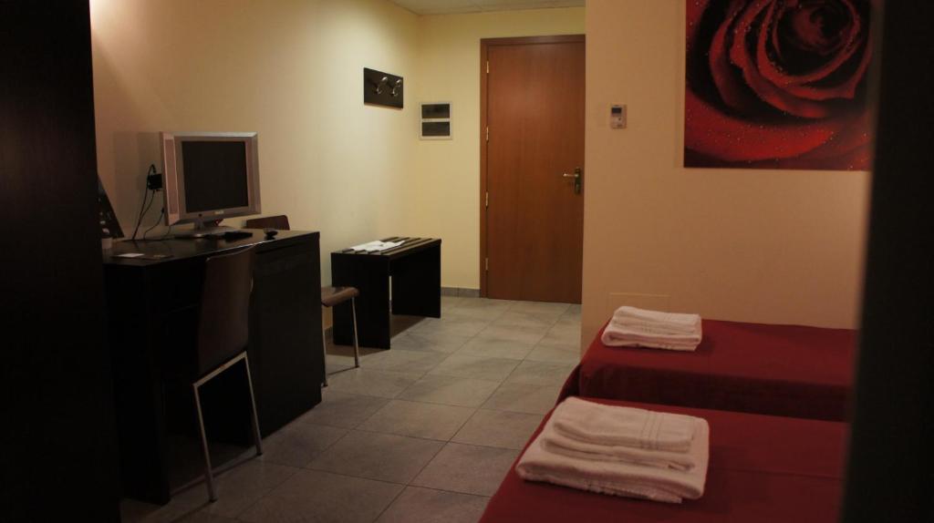 بوبولي Hotel Le Sorgenti الغرفة الصورة